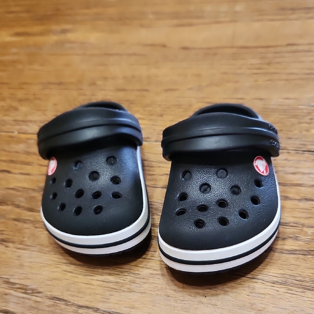 Crocs Child Size 4